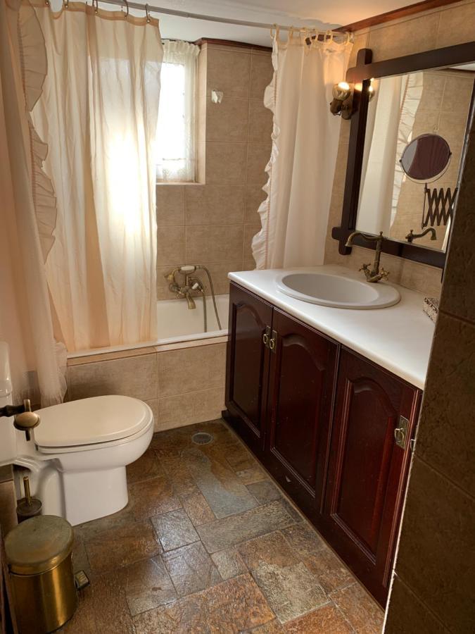 The Rustic Hug Apartment Athens Ngoại thất bức ảnh
