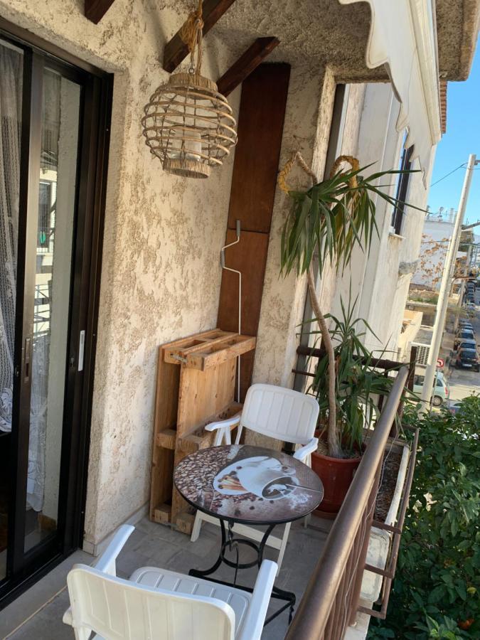 The Rustic Hug Apartment Athens Ngoại thất bức ảnh